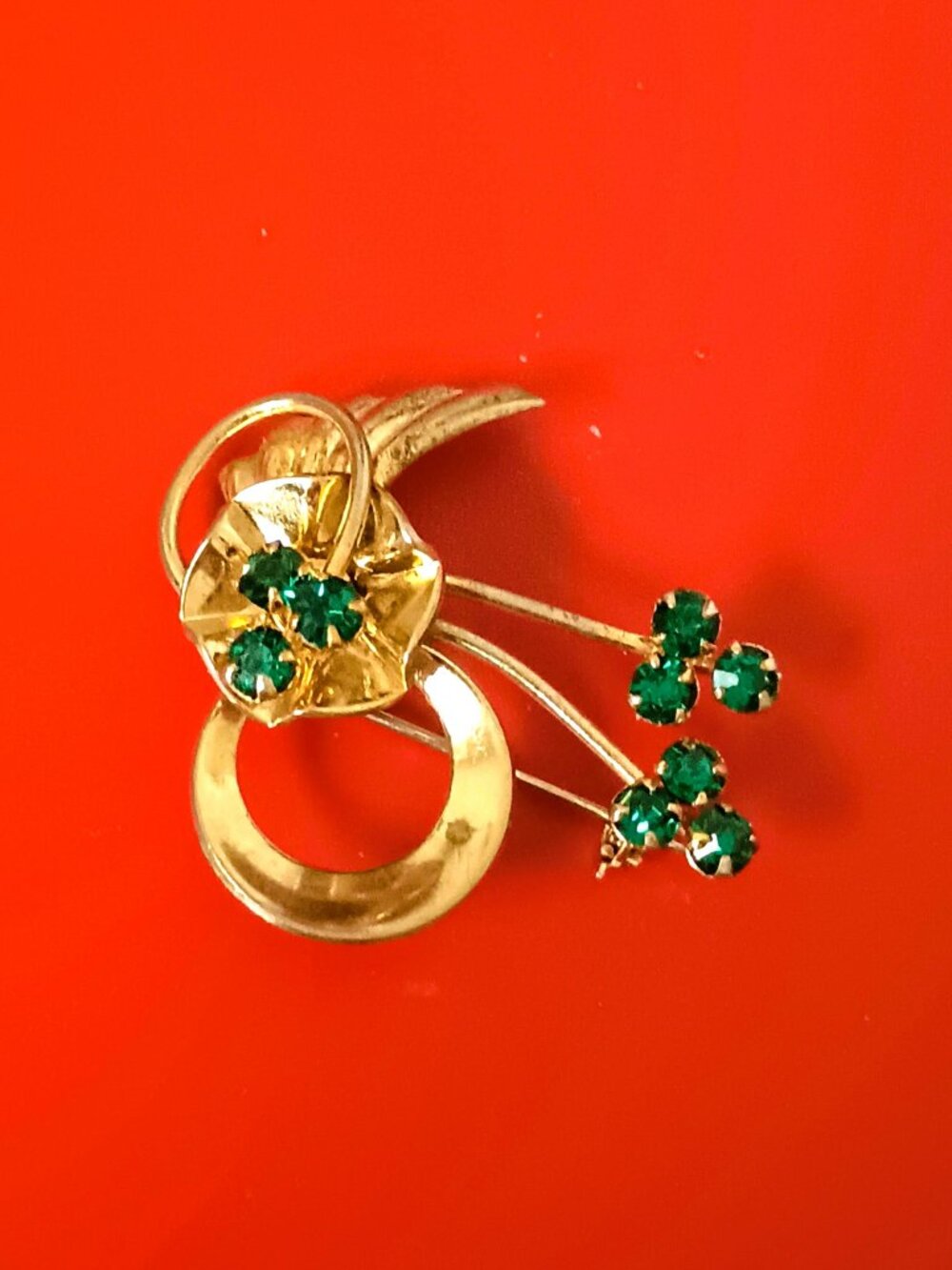 Vintage Bouquet Bow Brooch Mid Century Gold Tone Blue Stone Flowers Pin
